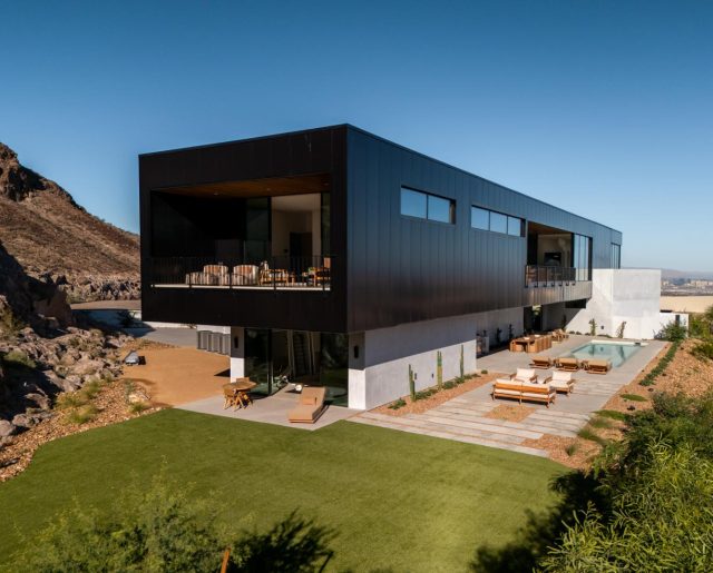 Desert Design Study Home 11 – Stunning Vegas Mansion Lists for $11.6 million