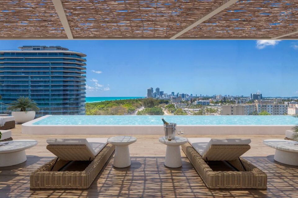 Surf Row Residences 16
