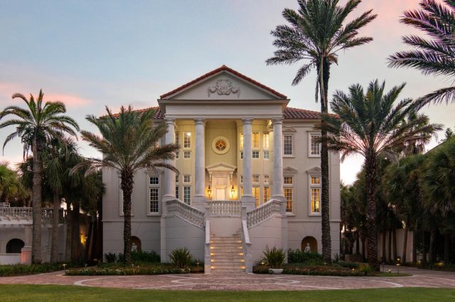 America’s Favorite Roads & Homes – Florida’s Scenic Highway 30A