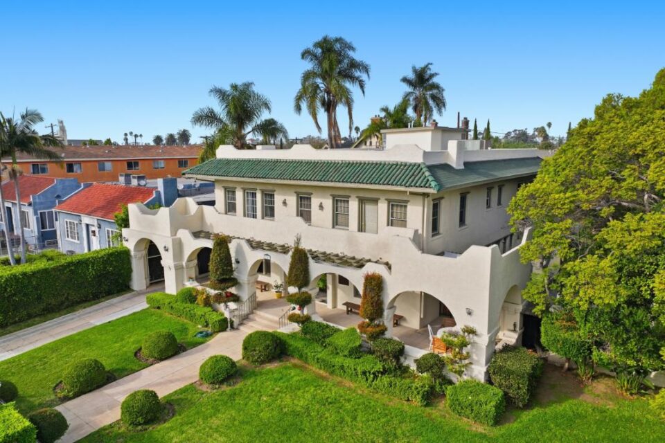 010-003_DJI_20251218153059_0621_D