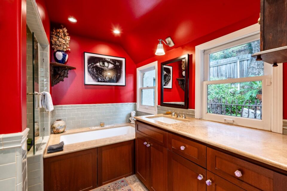 010_Woodland_Primary Bath