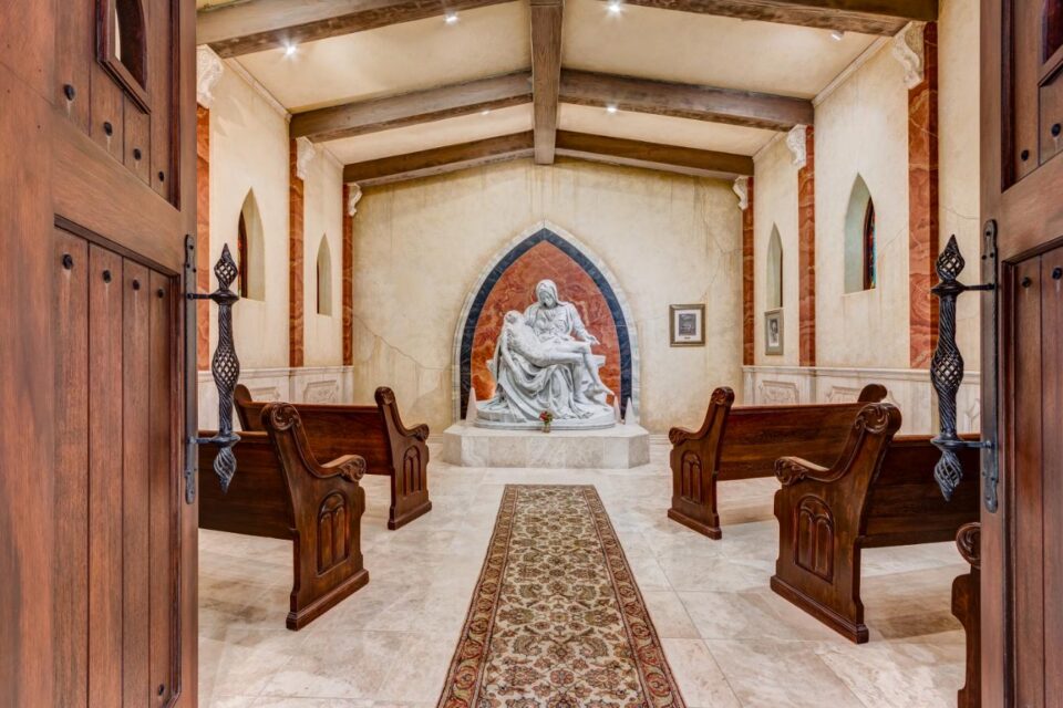 M 36 Meditation Area