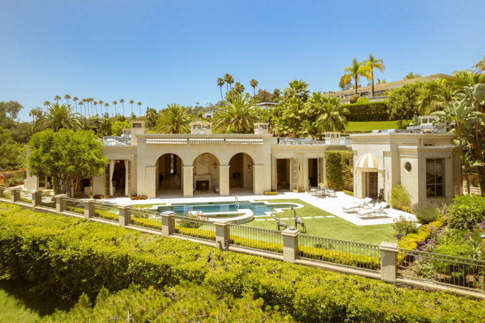 Philanthropist Glorya Kaufman’s Chateau de Liberté Sale Will Fund Her Foundation