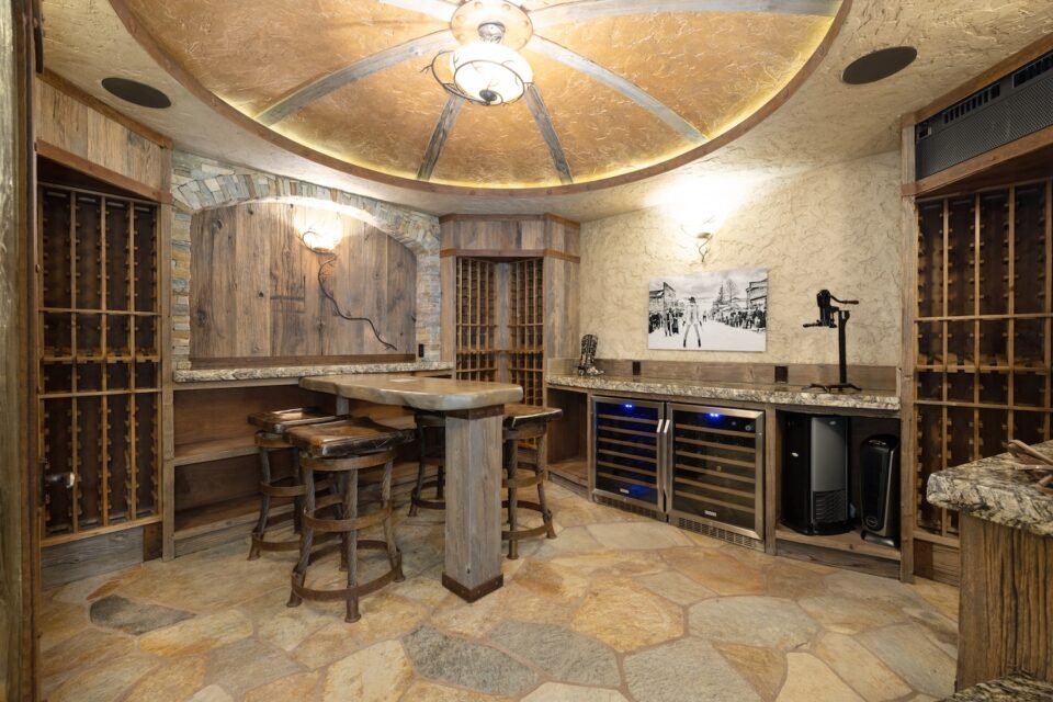 28_Steamboat Cowboy Lodge-Icon Global