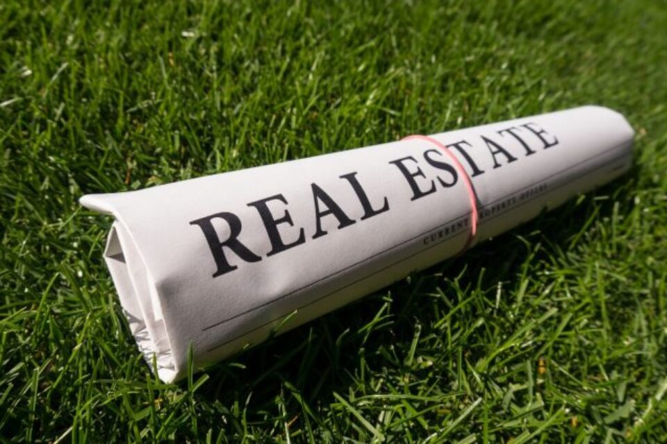 August’s Top 10 Celebrity Real Estate News: Elizabeth Taylor, Max Weinberg & Mark Zuckerberg